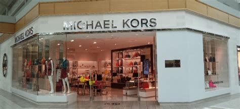 michael kors pointe claire